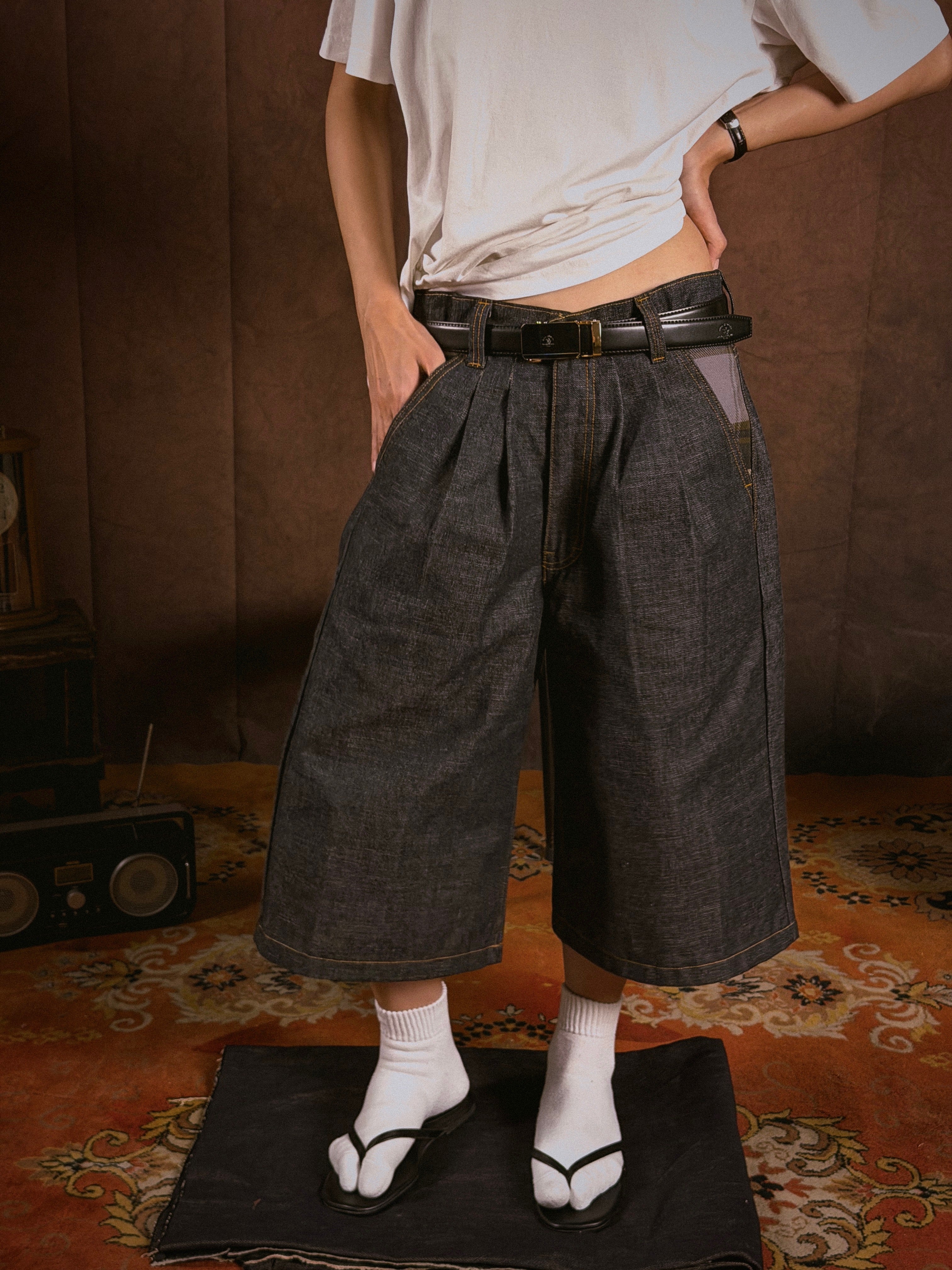 Kaiybang – Rigid Raw Denim Pleated Jorts