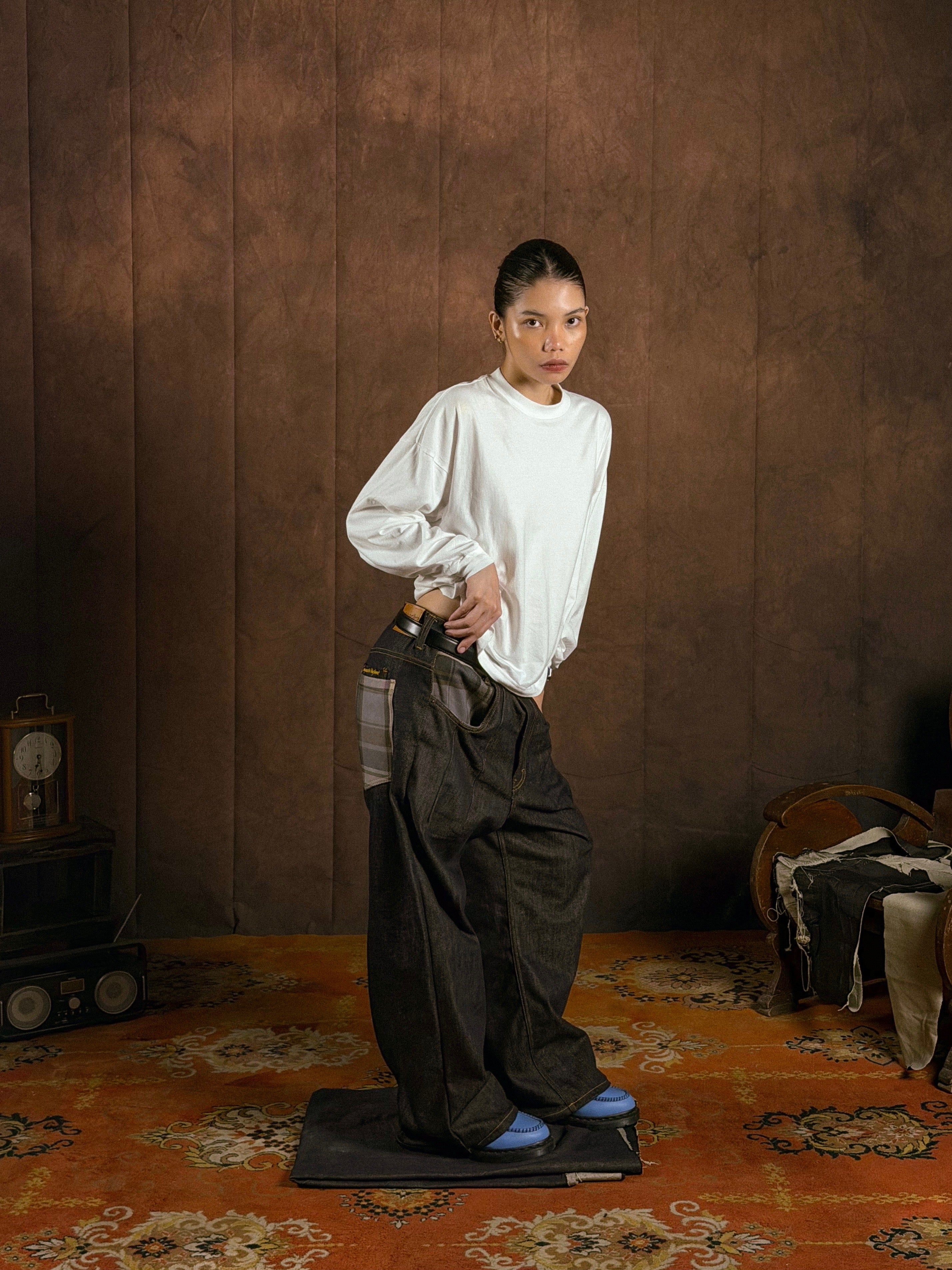 Kaiybang - Raw Denim Darted Jeans